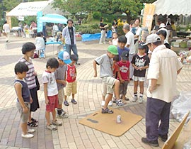 空き缶つぶし大会